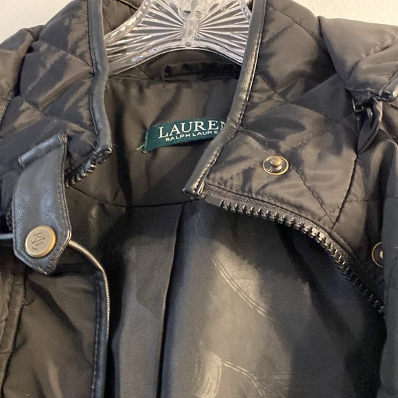 Lauren Ralph Lauren Black Quilted Jacket - Picture 2 of 5